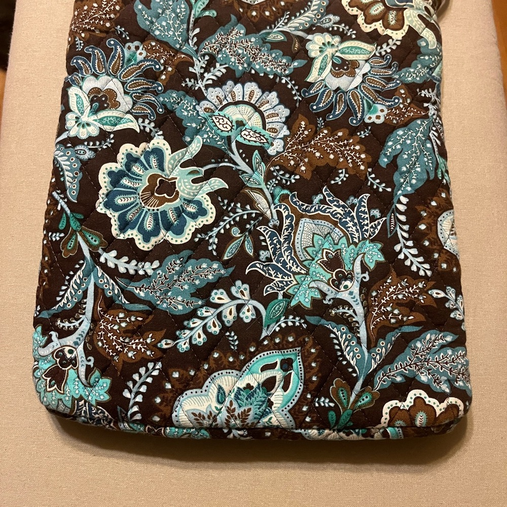Vera Bradley Floral Patterned Crossbody Bag - Picture 3 of 5